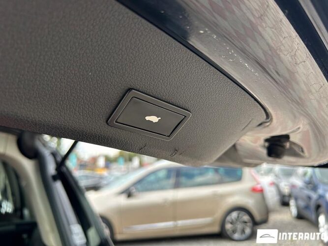 Audi Q7 47 interauto-car