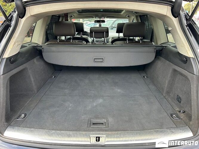 Audi Q7 46 interauto-car