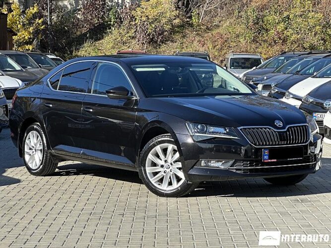 Skoda Superb 34 interauto-car