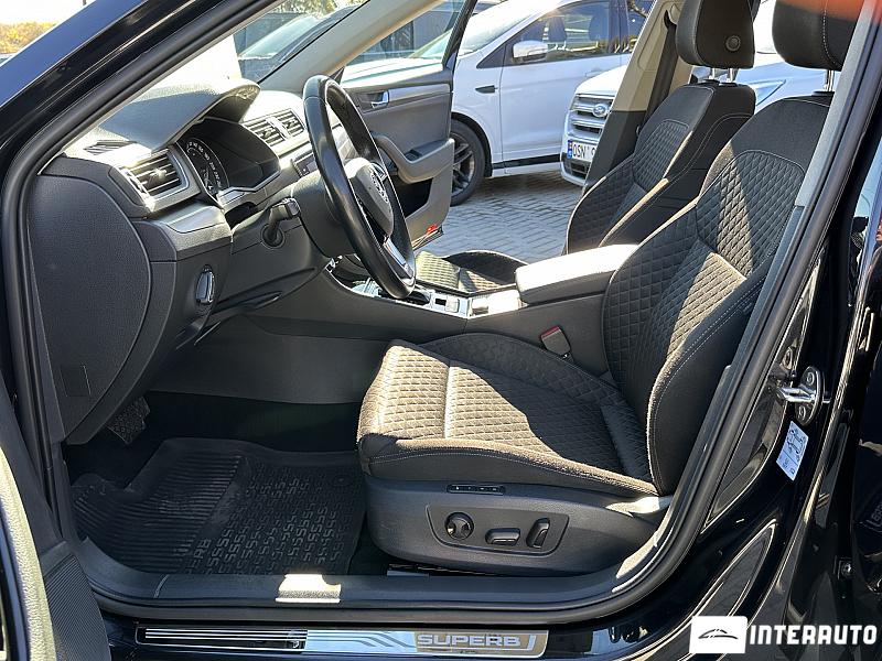 Skoda Superb 15 automobil-interauto