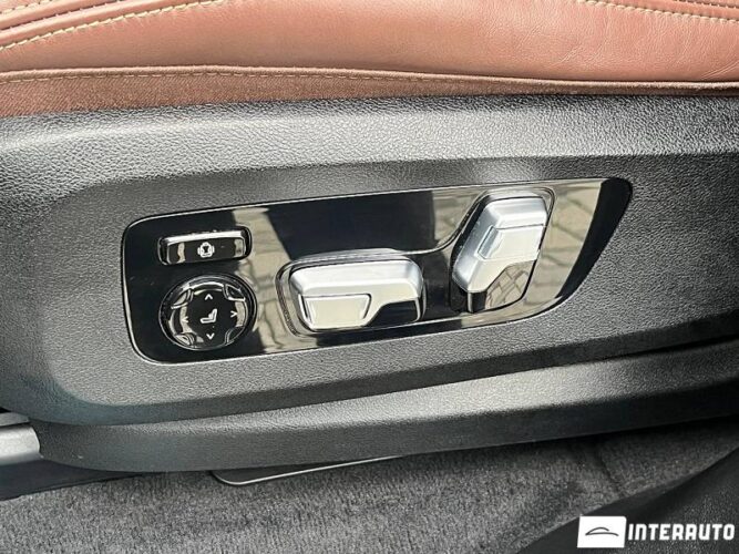 BMW X7 3.0d 54 interauto-car