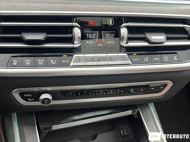 BMW X7 3.0d 51 interauto-car