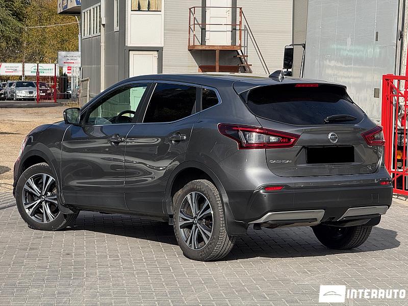Nissan Qashqai 14 automobil-interauto