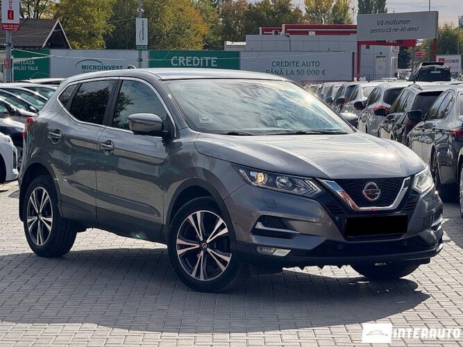 Nissan Qashqai 30 interauto-car