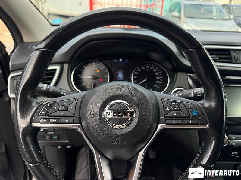 Nissan Qashqai 22 automobil-interauto