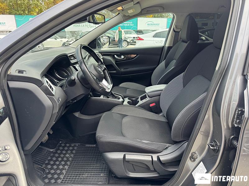 Nissan Qashqai 15 automobil-interauto