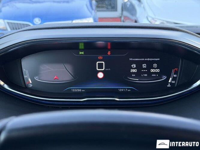 Peugeot 3008 38 interauto-car