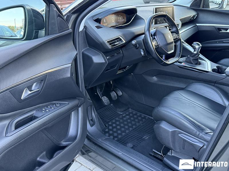 Peugeot 3008 15 automobil-interauto
