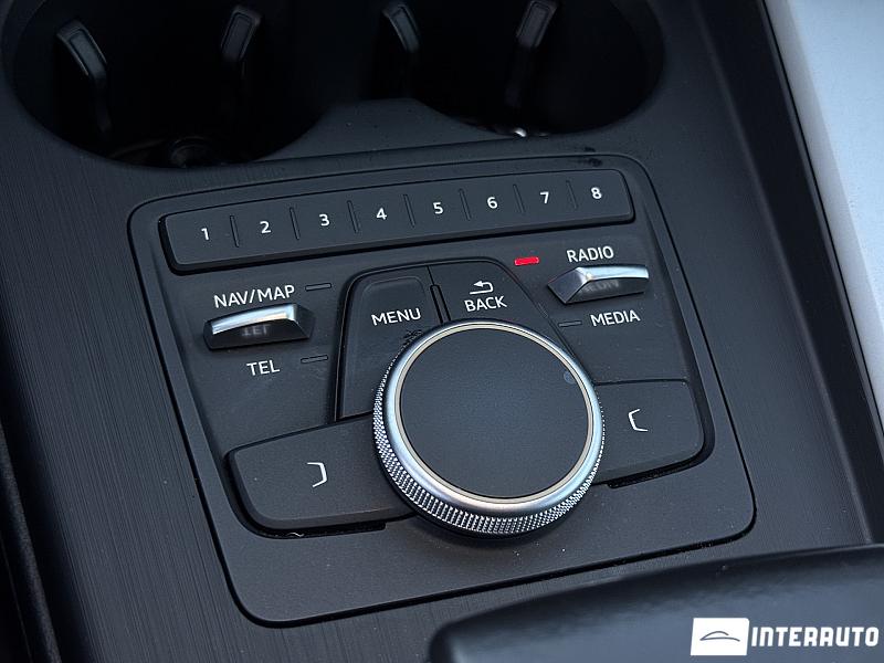 Audi A4 23 automobil-interauto