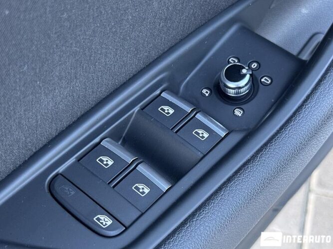 Audi A4 47 interauto-car
