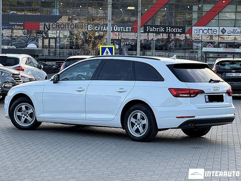 Audi A4 14 automobil-interauto