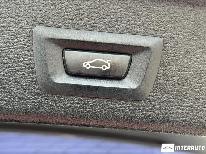 BMW X3 2.0i 46 interauto-car