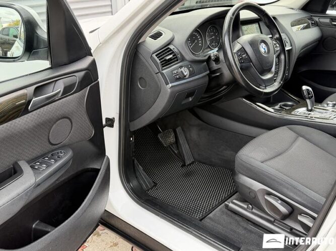 BMW X3 2.0i 33 interauto-car