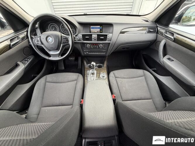 BMW X3 2.0i 36 interauto-car