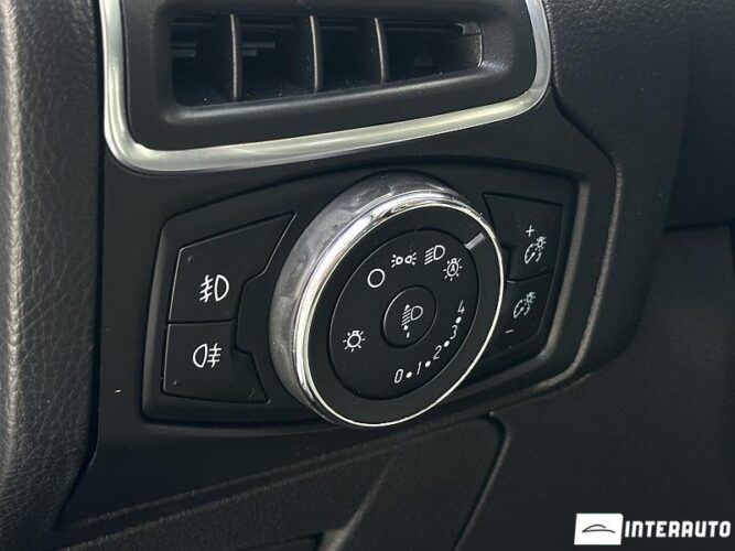 Ford Focus 50 interauto-car