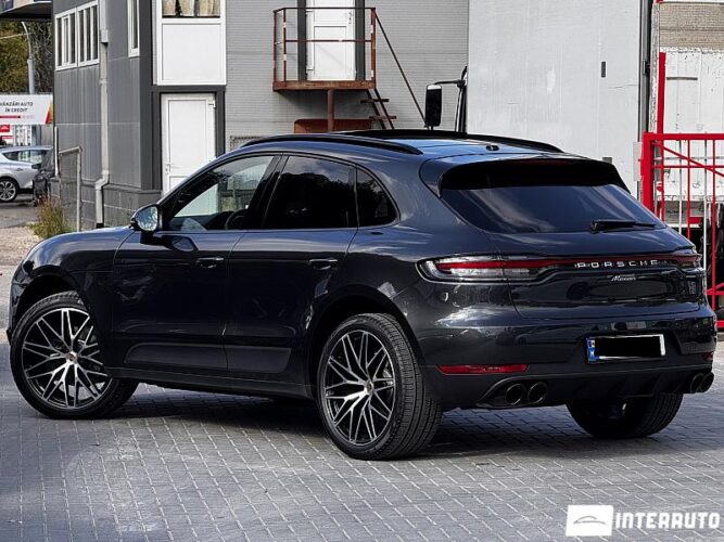 Porsche Macan 39 interauto-car