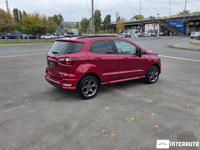 Ford Escort 16 automobil-interauto