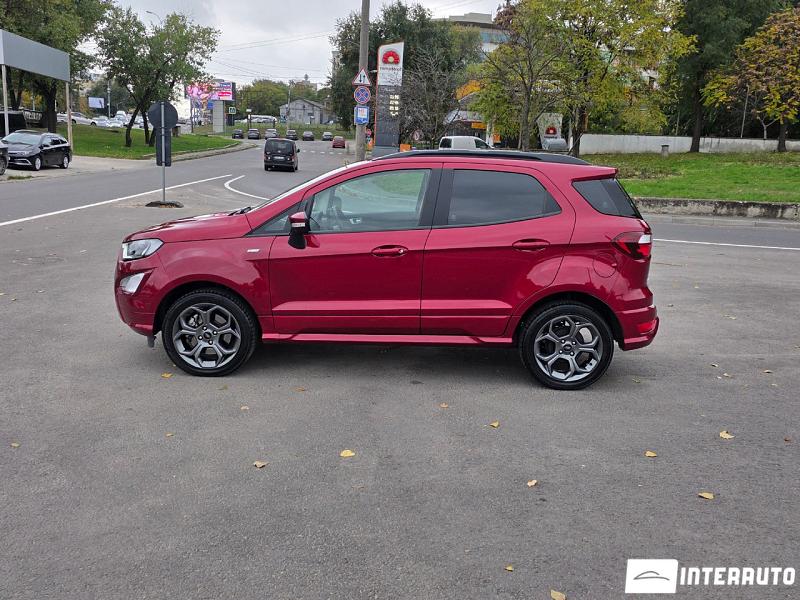 Ford Escort 15 automobil-interauto