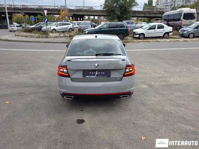 Skoda Octavia RS 37 interauto-car