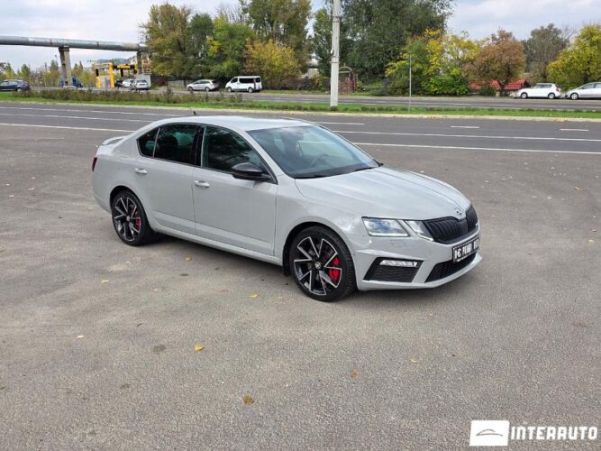 Skoda Octavia RS 33 interauto-car