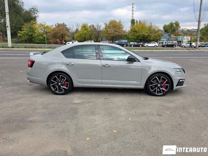 Skoda Octavia RS 34 interauto-car