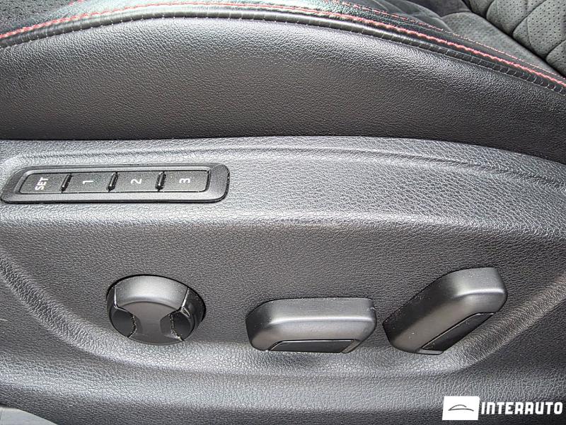 Skoda Octavia RS 25 automobil-interauto