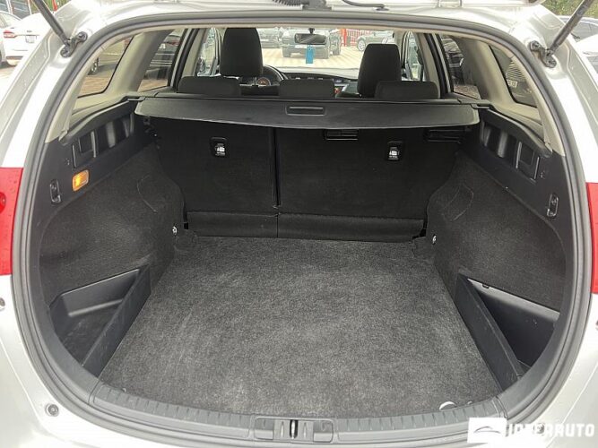 Toyota Auris 41 interauto-car