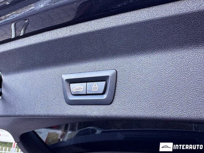 BMW X3M Competition 55 interauto-car