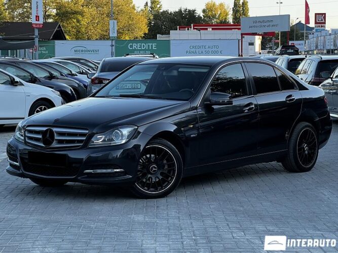 Mercedes C 180 31 interauto-car