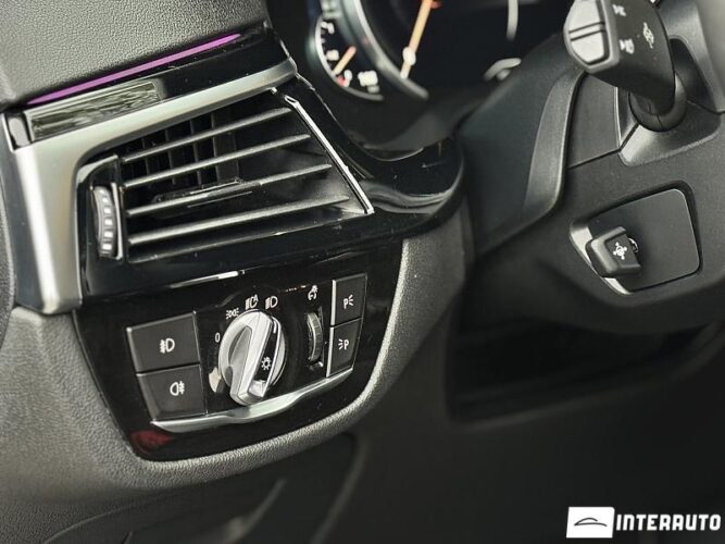 BMW 520 48 interauto-car