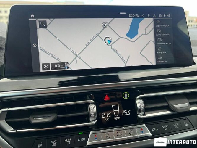 BMW X3 3.0e 50 interauto-car