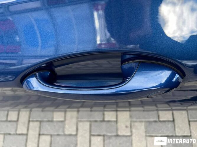 BMW X3 3.0e 43 interauto-car