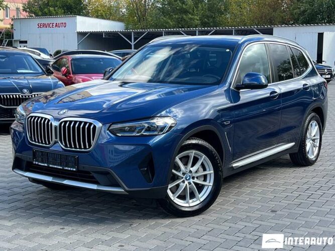 BMW X3 3.0e 37 interauto-car