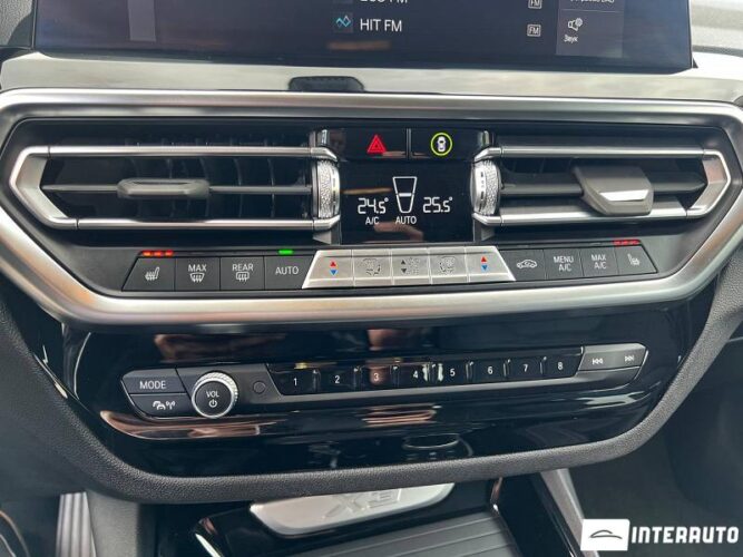 BMW X3 3.0e 54 interauto-car