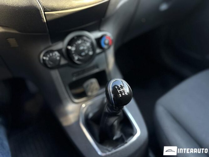 Ford Fiesta 34 interauto-car