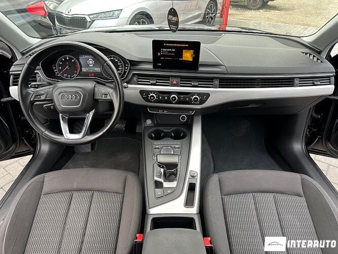 Audi A4 38 interauto-car