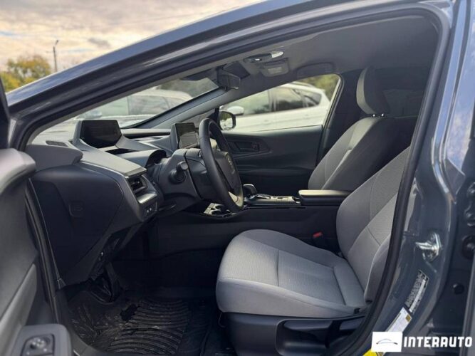 Toyota Prius 35 interauto-car