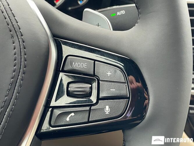 BMW 530 44 interauto-car