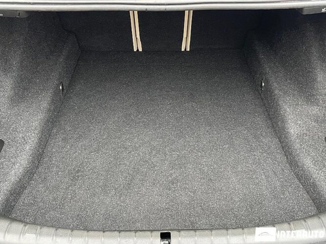 BMW 530 53 interauto-car