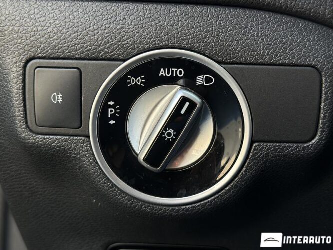 Mercedes GLA 220 35 interauto-car