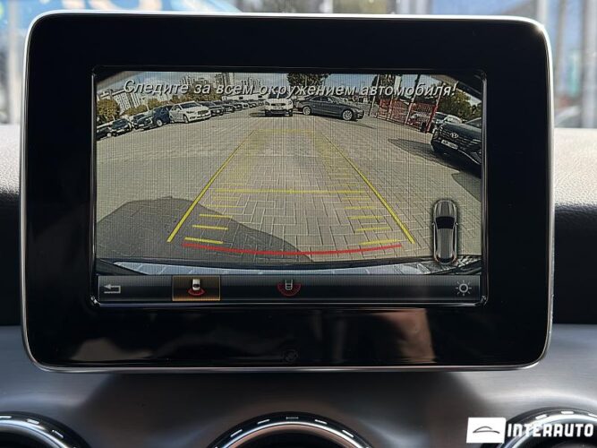 Mercedes GLA 220 38 interauto-car