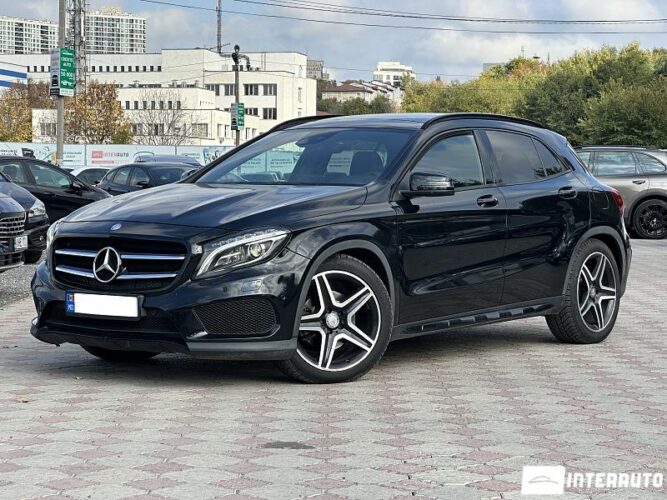 Mercedes GLA 220 28 interauto-car