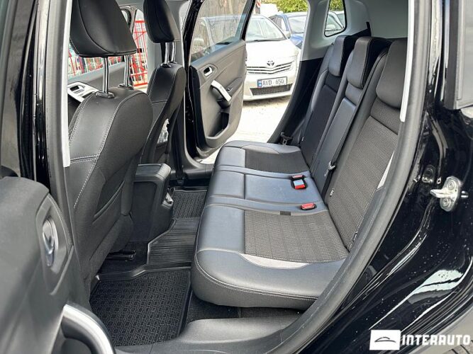 Peugeot 2008 46 interauto-car