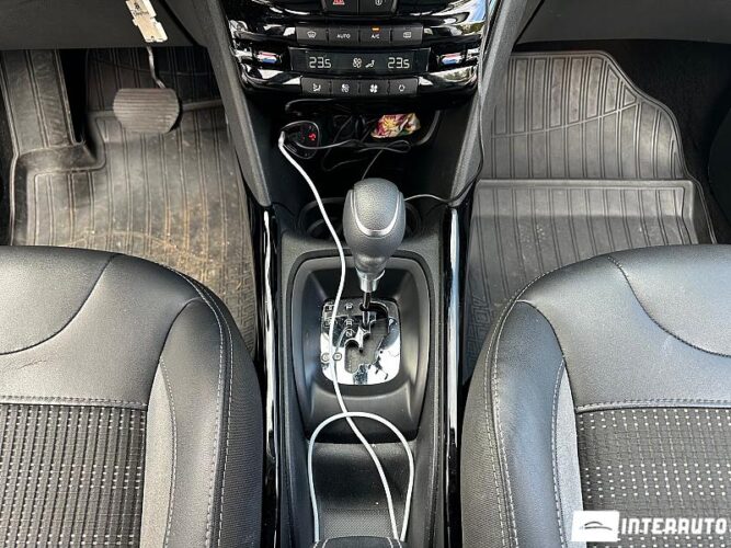 Peugeot 2008 41 interauto-car