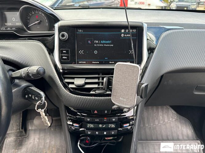 Peugeot 2008 40 interauto-car