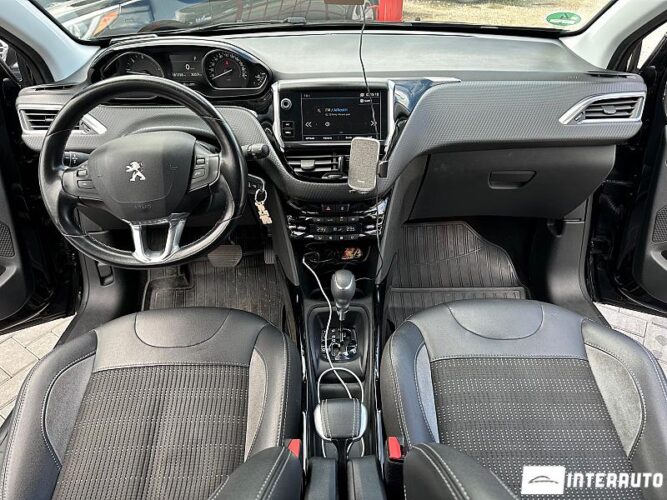 Peugeot 2008 36 interauto-car