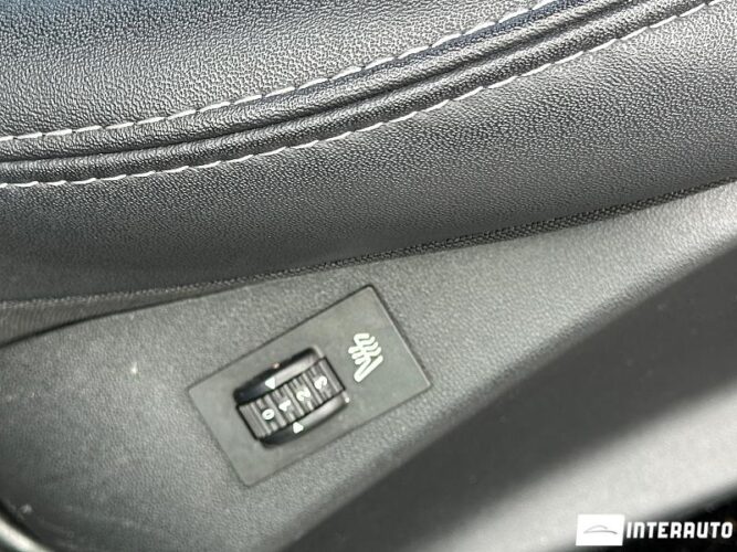 Peugeot 2008 44 interauto-car