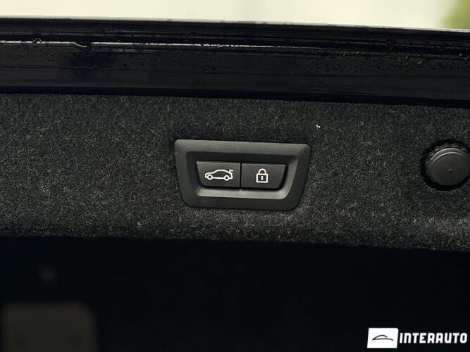 BMW 530e 40 interauto-car