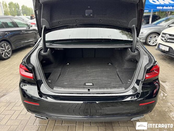 BMW 530e 39 interauto-car