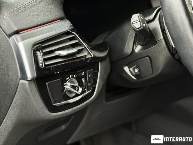 BMW 530e 47 interauto-car